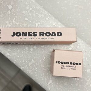 Jones Road The Face Pencil (Shade 04) and Sharpener